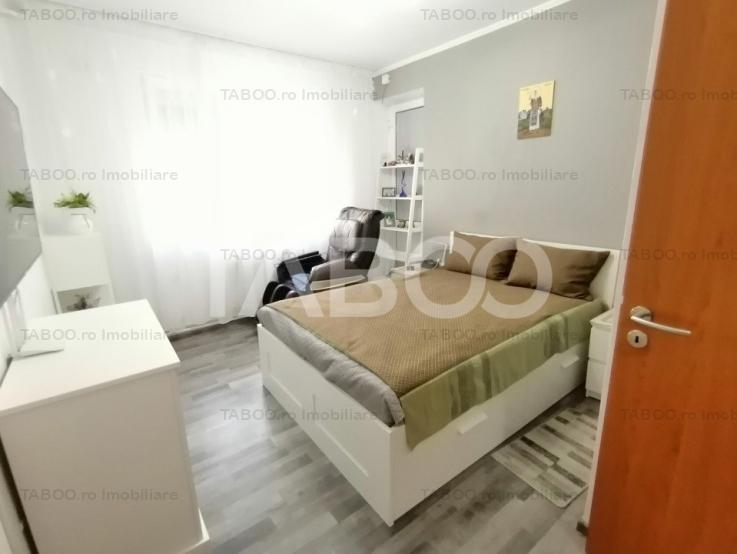 Apartament decomandat de vanzare 2 camere parcare etajul 1 Siretului