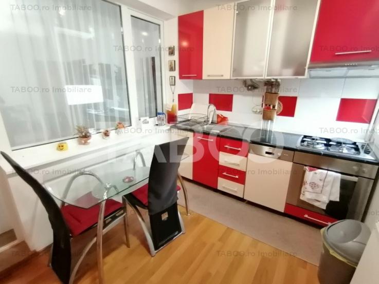 Apartament decomandat de vanzare 2 camere parcare etajul 1 Siretului