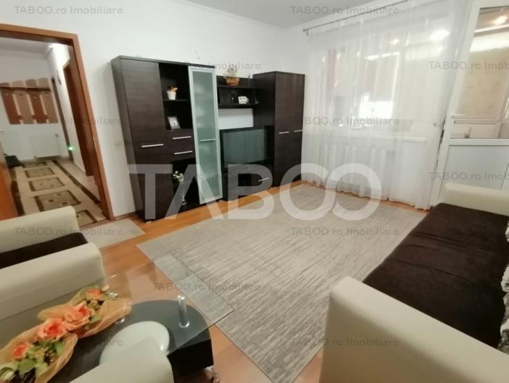 Apartament decomandat de vanzare 2 camere parcare etajul 1 Siretului