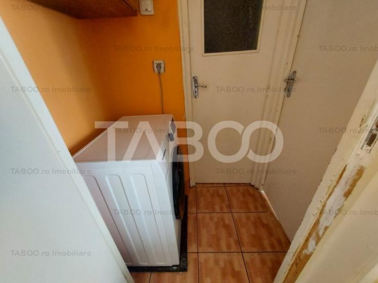 Apartament de vanzare 2 camere etaj intermediar pivnita balcon Sibiu