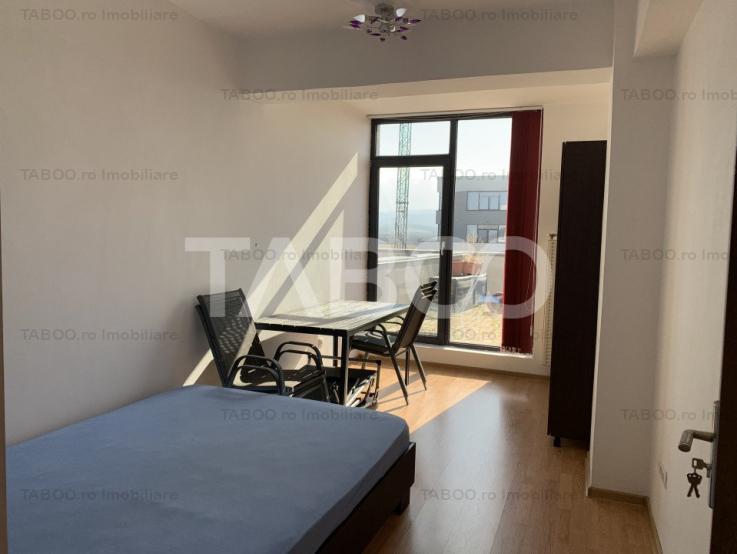 Penthouse 3 camere de vanzare 70 mpu terasa 58 mp zona Doamna Stanca