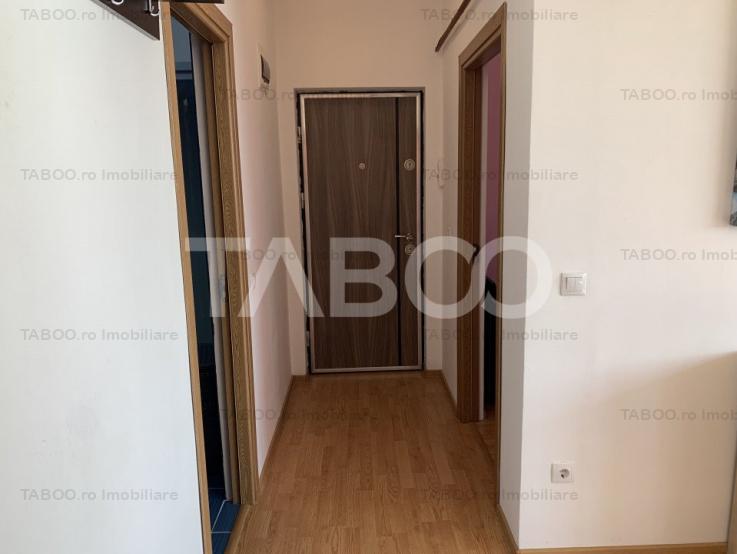 Penthouse 3 camere de vanzare 70 mpu terasa 58 mp zona Doamna Stanca