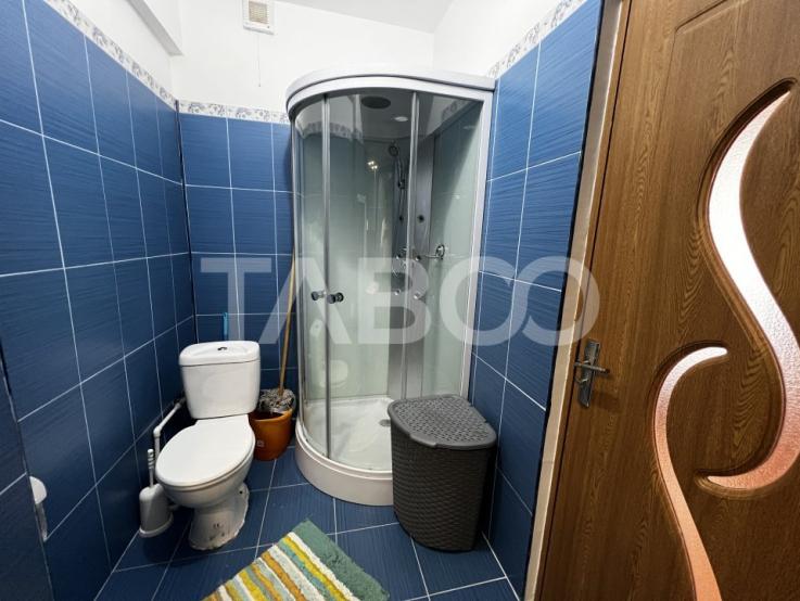 Penthouse 3 camere de vanzare 70 mpu terasa 58 mp zona Doamna Stanca