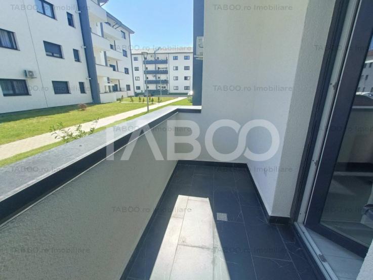 Apartament cu 3 camere - incalzire in pardoseala - prima inchiriere