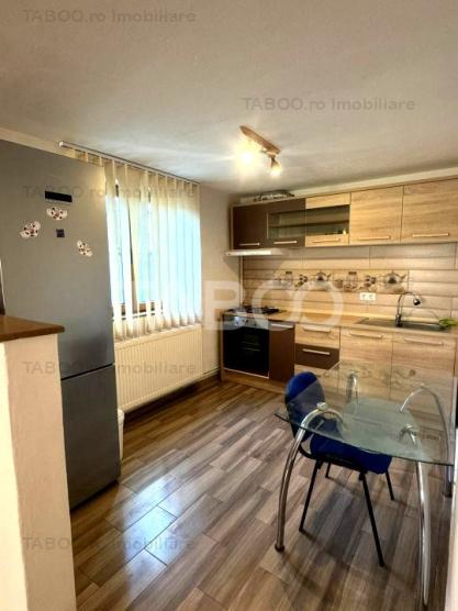 Apartament decomandat la casa de inchiriat zona Mall Selimbar 3 camere