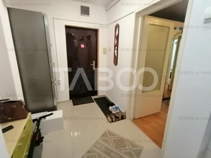 Apartament 2 camere de vanzare mobilat si utilat in zona Mihai Viteazu