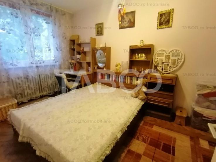 Apartament cu 2 camere 52 utili etajul 2 balcon Mihai Viteazu Sibiu