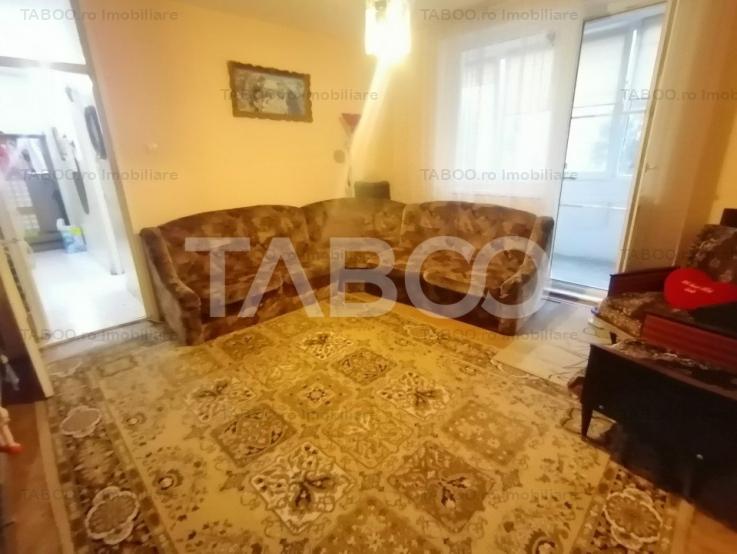 Apartament cu 2 camere 52 utili etajul 2 balcon Mihai Viteazu Sibiu