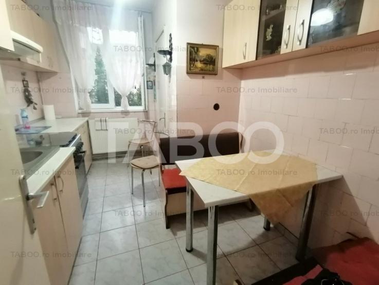 Apartament cu 2 camere 52 utili etajul 2 balcon Mihai Viteazu Sibiu