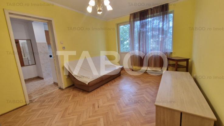 Apartament de vanzare cu 2 camere in centrul Sibiului mobilat modern