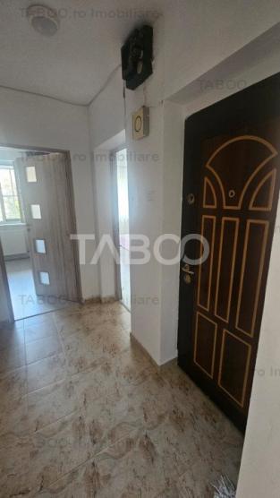 Apartament de inchiriat 3 camere 50 mp utili zona Strand in Sibiu