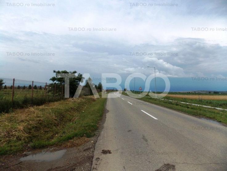 Teren extravilan de vanzare 10000 mp deschdere de 100 m in Sura Mica 