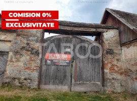 Teren de vanzare 4500 mp in centrul comunei Hamba judetul Sibiu