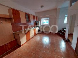 Apartament 2 camere 40 mpu mobilat si utilat in zona Terezian