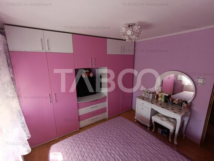 Apartament decomandat 2 camere mobilate 52 mpu balcon Ampoi 3