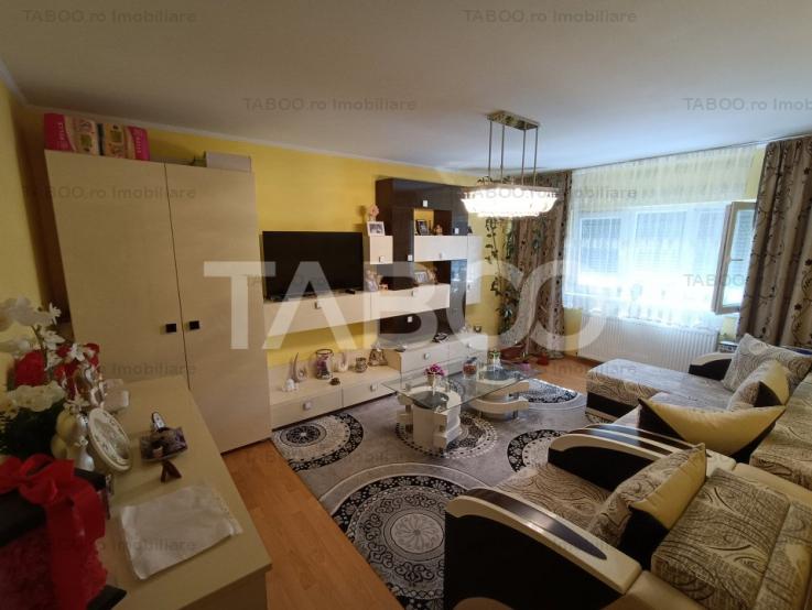 Apartament decomandat 2 camere 52 mpu mobilat utilat balcon Alba Iulia