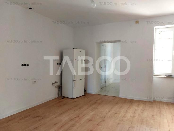 Apartament la casa renovat complet 2 camere 50 mp terasa privata 30 mp