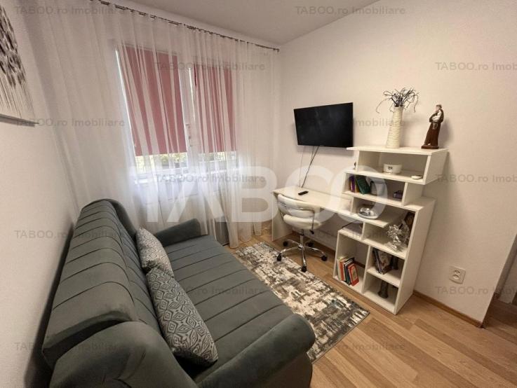 Apartament de inchiriat cu 3 camere la vila 65 mpu Calea Surii Mici 