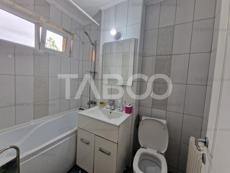 Apartament cu 2 camere mobilat cu vedere spre Bulevardul Mihai Viteazu