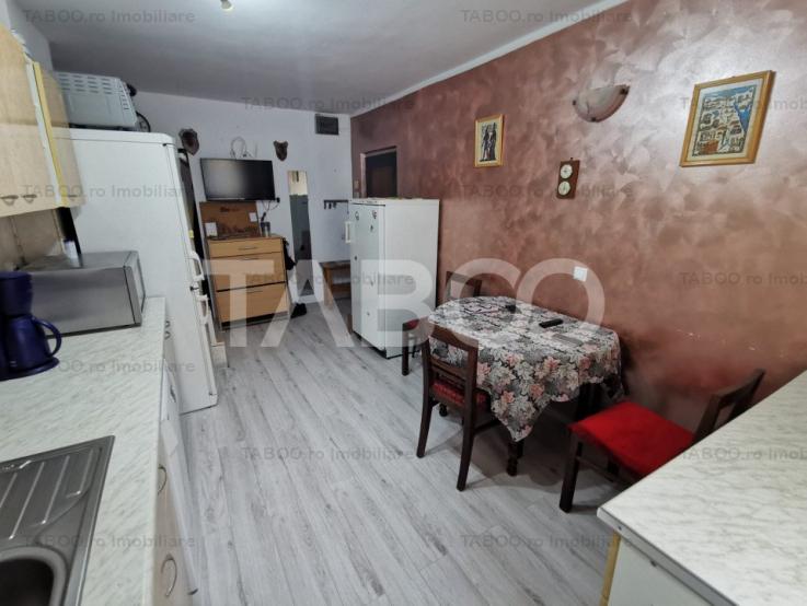 Apartament cu 3 camere 2 bai in zona Turnisor din Sibiu