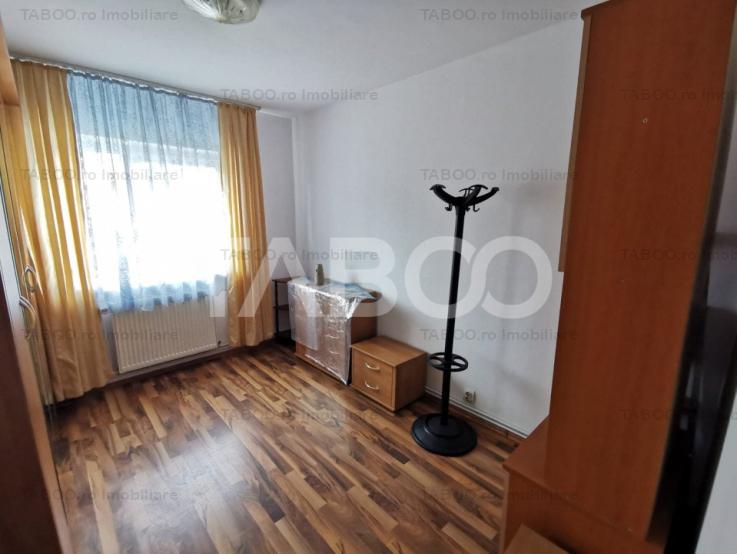 Apartament cu 3 camere 2 bai in zona Turnisor din Sibiu