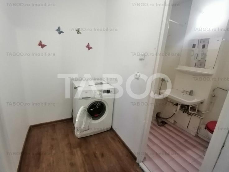 Apartament 2 camere de inchiriat mobilat balcon lift Mihai Viteazu