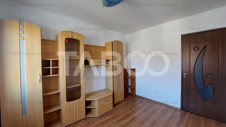 Apartament de vanzare 3 camere mobilate Valea Aurie Sibiu