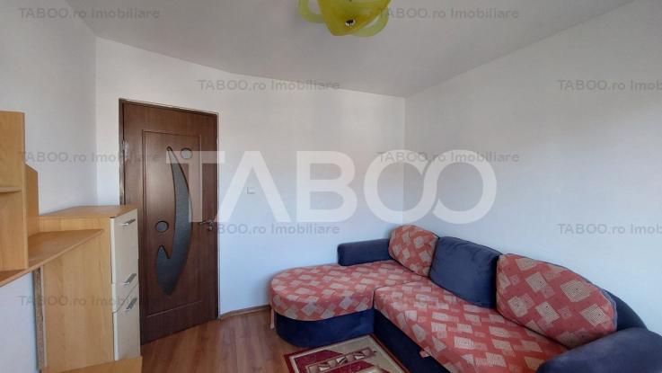 Apartament de vanzare 3 camere mobilate Valea Aurie Sibiu