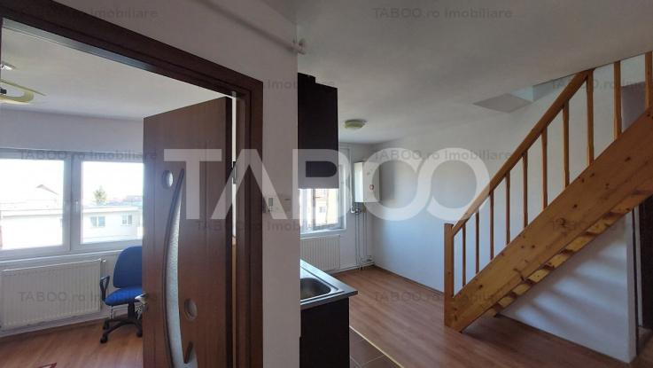 Apartament de vanzare 3 camere mobilate Valea Aurie Sibiu