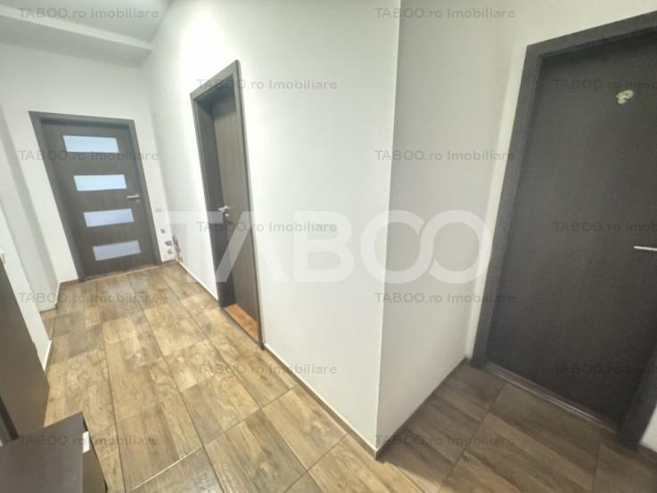 Apartament decomandat 3 camere balcon loc de parcare Str Distributiei