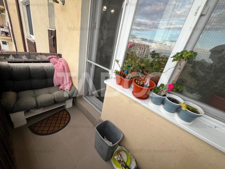 Apartament 3 camere decomandat cu vedere superba spre munte - Sibiu 