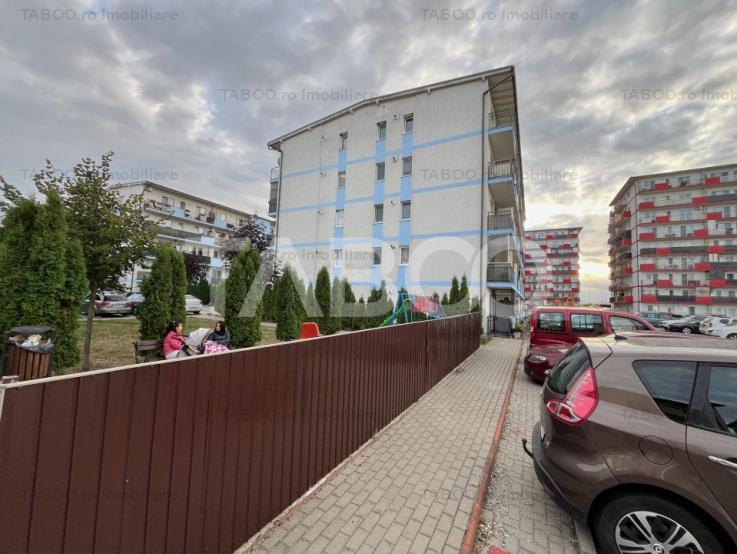 Apartament 3 camere decomandat cu vedere superba spre munte - Sibiu 