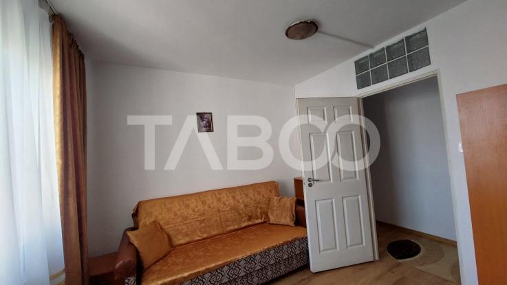 Apartament 2 camere decomandat de inchiriat zona Mihai Viteazu Sibiu