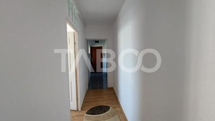 Apartament 2 camere decomandat de inchiriat zona Mihai Viteazu Sibiu