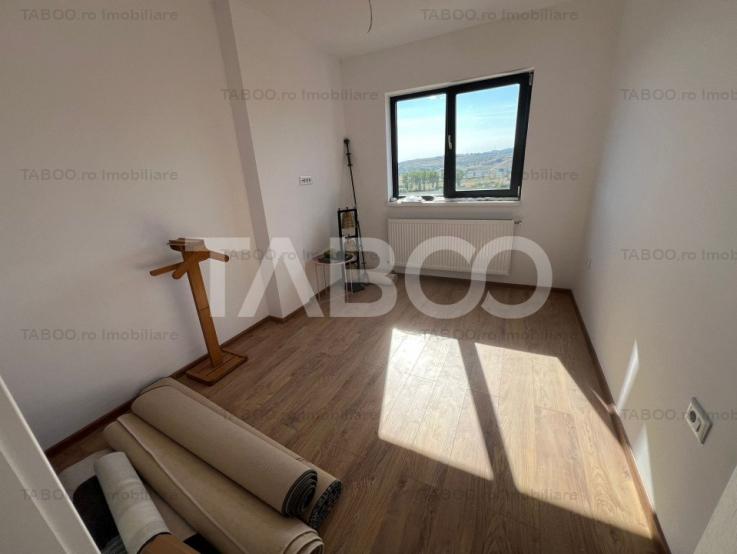 Apartament decomandat 3 camere 56mp utili balcon lift Recea Alba Iulia