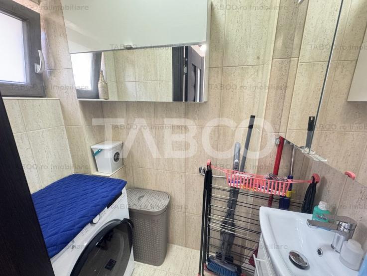 Apartament decomandat la etajul 2 cu 3 camere si 2 bai Doamna Stanca