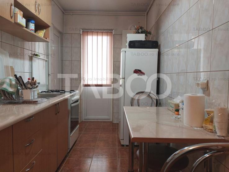 Apartament de inchiriat 2 camere 60 mp balcon 12mp Mihai Viteazu Sibiu