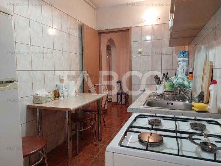 Apartament de inchiriat 2 camere 60 mp balcon 12mp Mihai Viteazu Sibiu