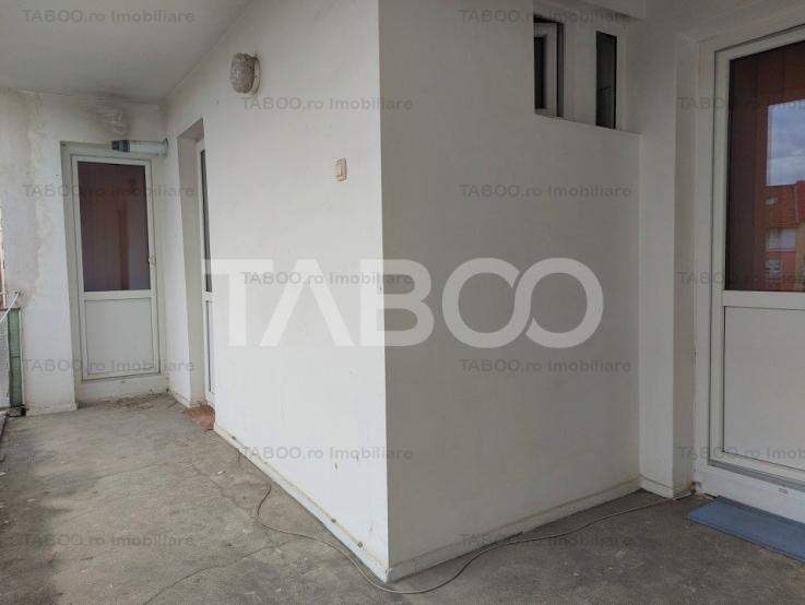 Apartament de inchiriat 2 camere 60 mp balcon 12mp Mihai Viteazu Sibiu