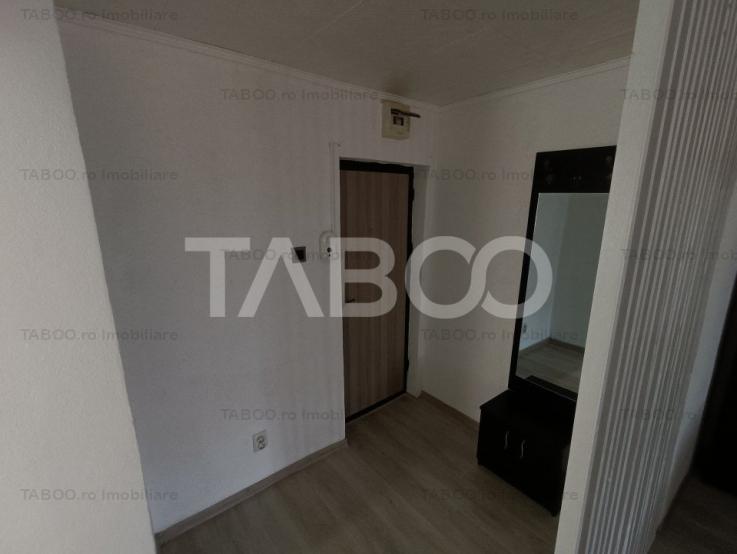 Apartament 2 camere 45 mpu mobilat utilat si balcon Cetate Alba Iulia