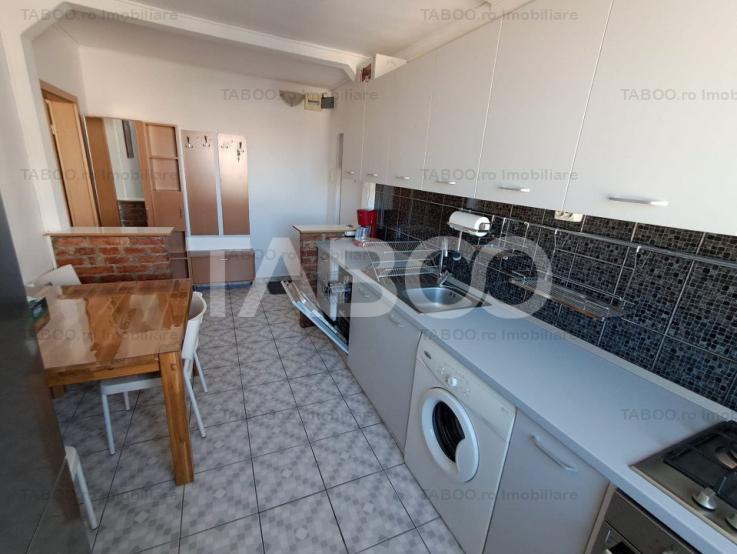 Zona buna si predare imediata! Apartament cu 2 camere Mihai Viteazul