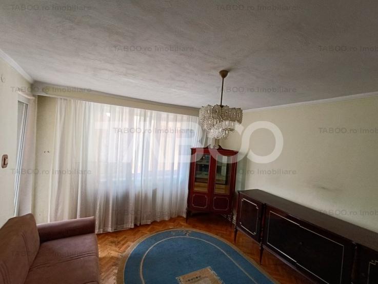 Apartament etaj 2 cu 3 camere 65 mpu pivnita Ultracentral Alba Iulia