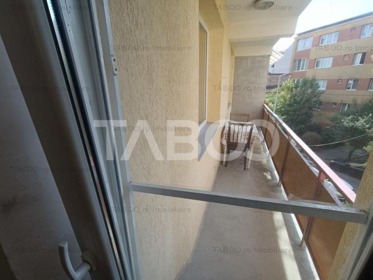 Apartament decomandat 3 camere 65mpu mobilat balcon pivnita Alba Iulia