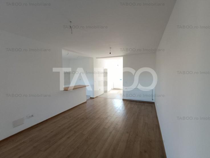 Casa tip duplex P+1E+Pod 4 camere 115 mp utili terasa curte Alba Iulia