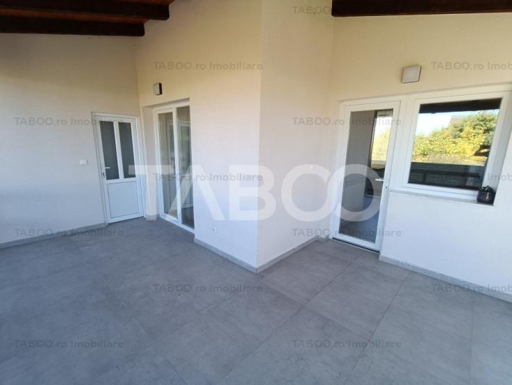 Casa tip duplex 4 camere 2 bai 115 mp utili terasa curte Alba Iulia