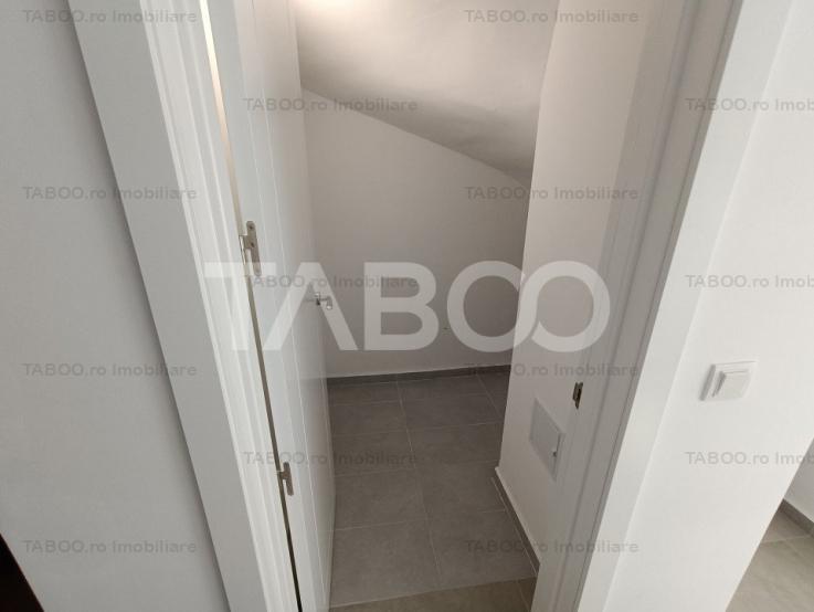 Casa tip duplex 4 camere 2 bai 115 mp utili terasa curte Alba Iulia