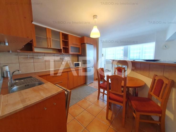 Apartament 3 camere 2 bai de inchiriat in zona Garii