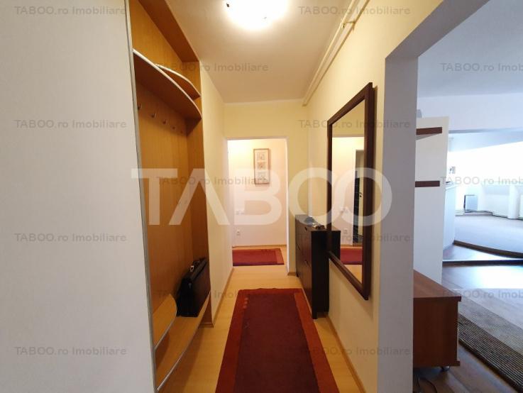 Apartament 3 camere 2 bai de inchiriat in zona Garii