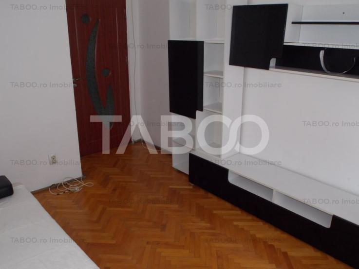 Apartament de inchiriat in Sibiu zona Strand 4 camere 2 bai 2 balcoane