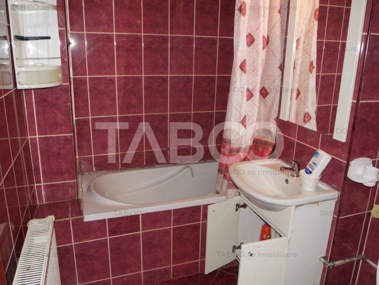 Apartament de inchiriat in Sibiu zona Strand 4 camere 2 bai 2 balcoane